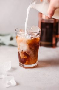 How To Make Cold Brew In A French Press: Step By Step Guide | Creators ...