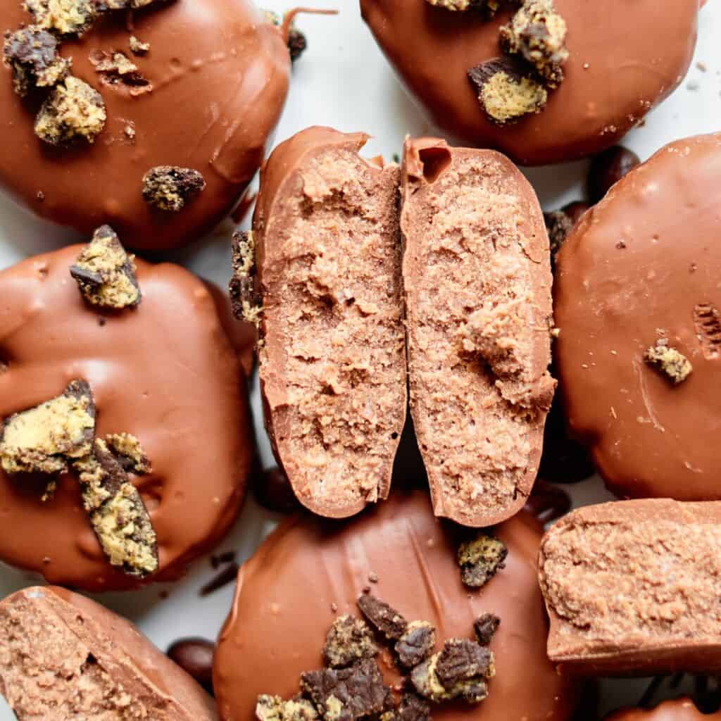 Easy Chocolate Fudge Truffles With Java Chip Oreos Creators Of Coffee