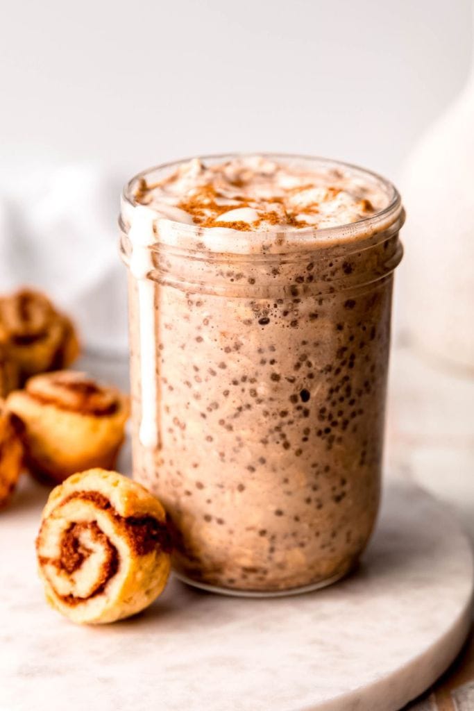 high protein overnight oats in mason jar.