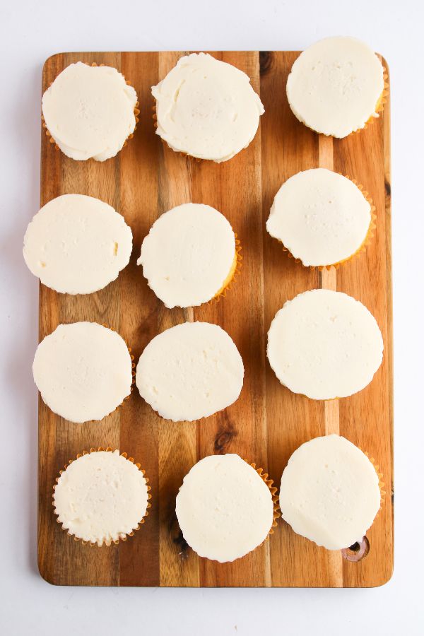 frosted holiday cupcakes.