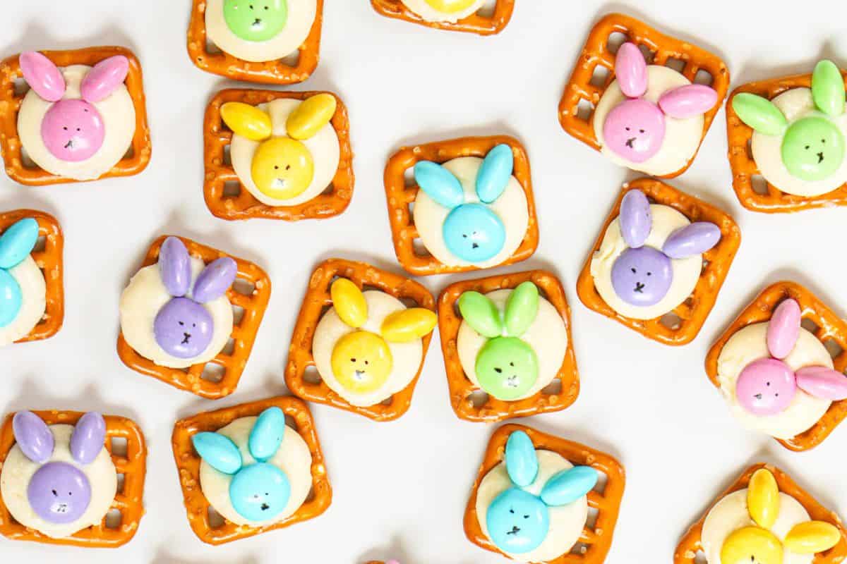 easter bunny pretzel treats with faces.