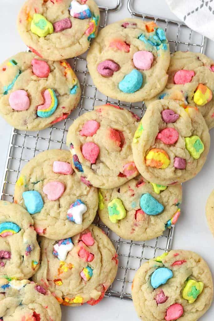 lucky charms cookies on wire rack.