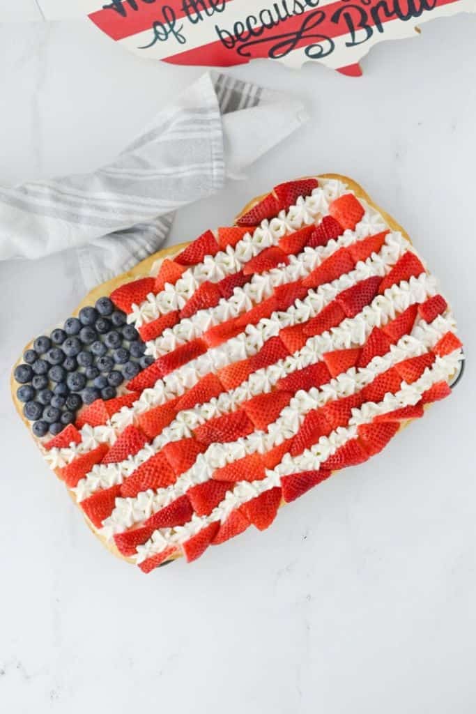 usa flag fruit pizza.