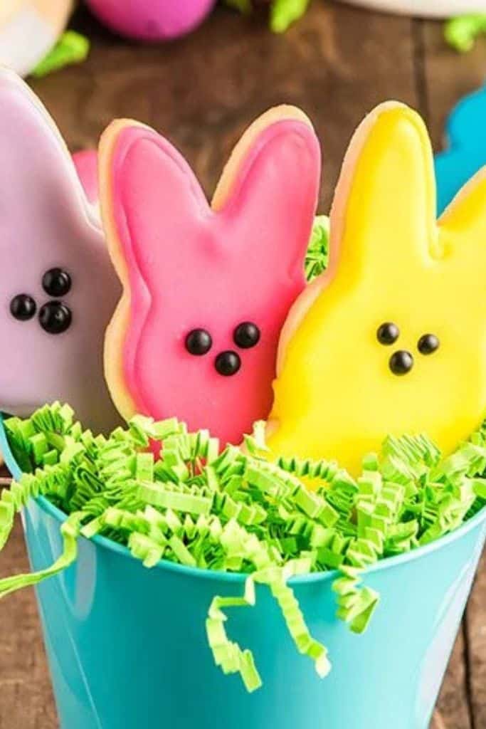 easter bunny cookies with royal icing.