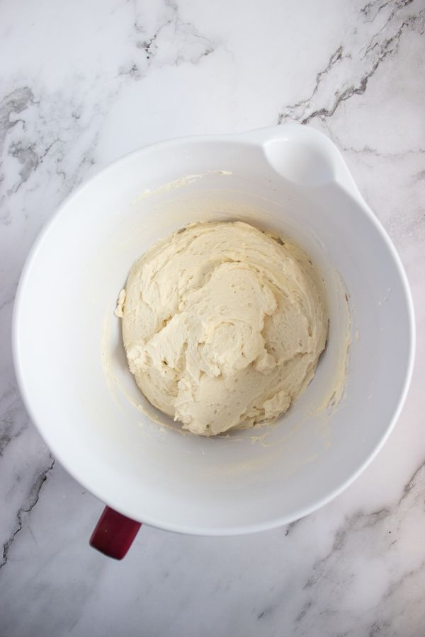 whipped vanilla buttercream in bowl.