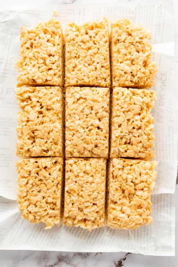chilled rice krispy treat mixture cut into bars.