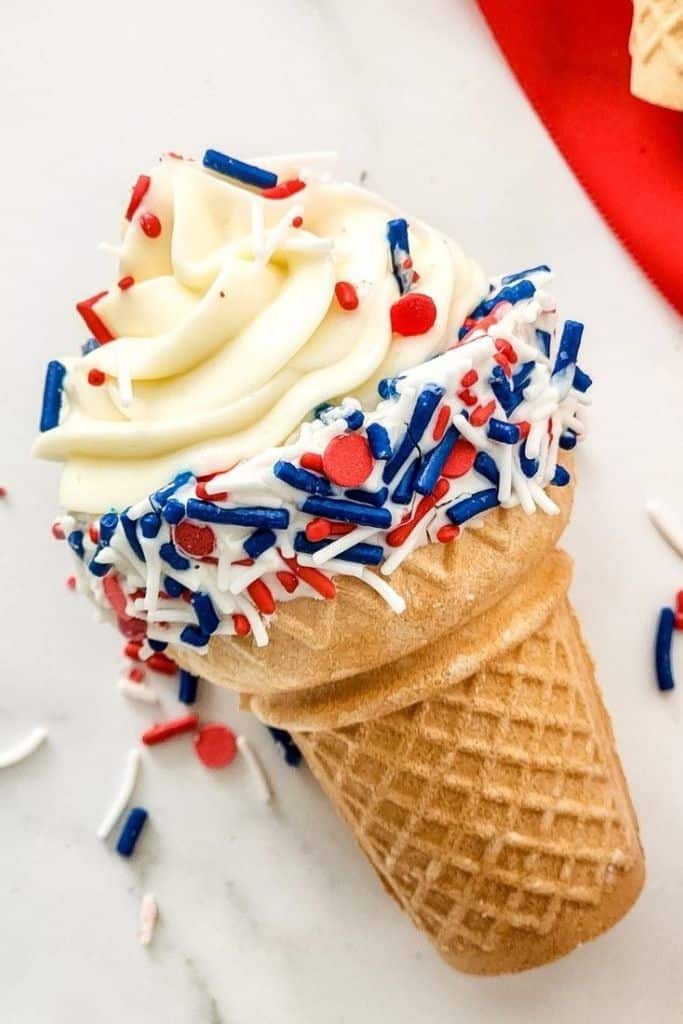 cheesecake mousse ice cream cones.