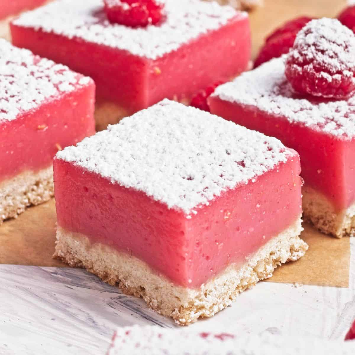 lemon raspberry summer bars.