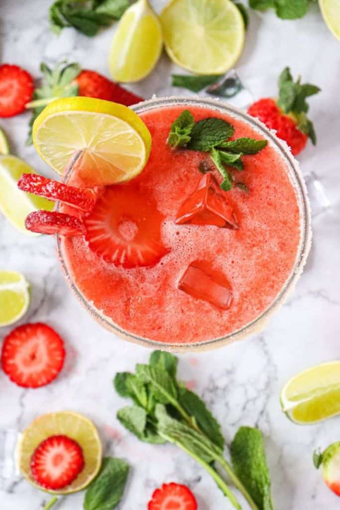 strawberry mojito mocktail top view.
