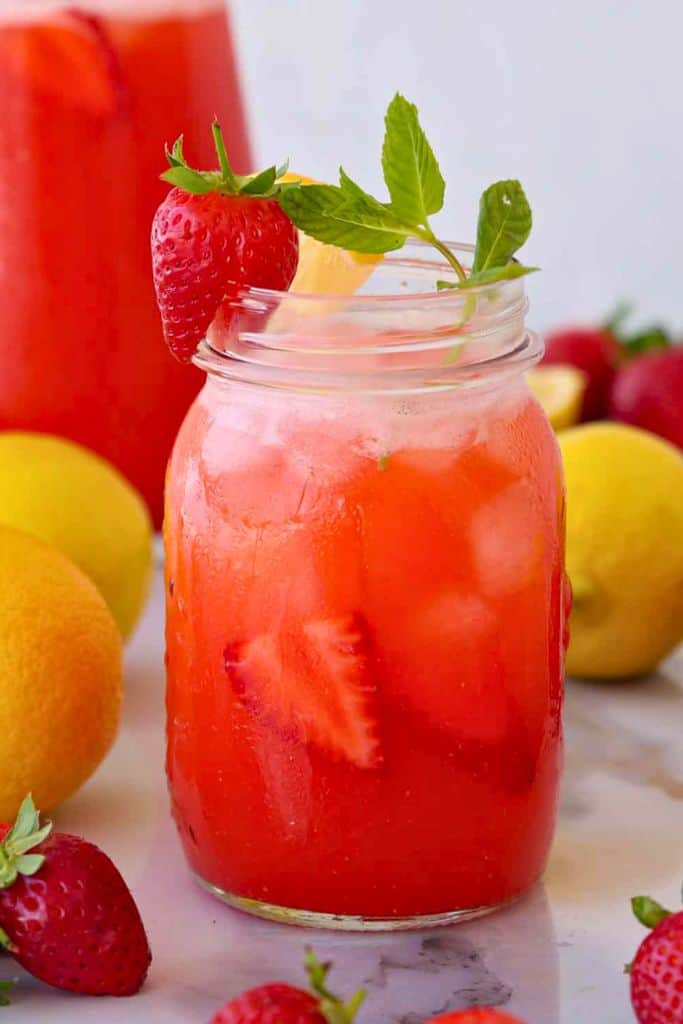 strawberry lemonade in glass.