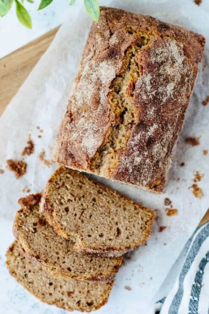 cinnamon zucchini loaf sliced.