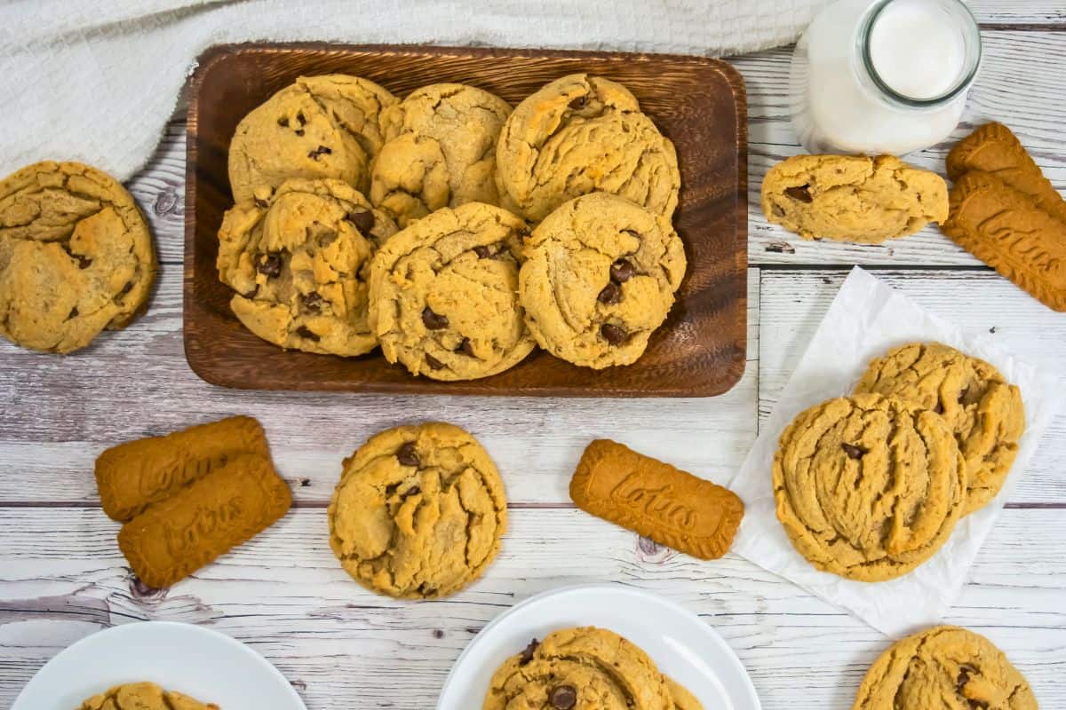 lotus biscoff gourmet cookies on wooden platter.
