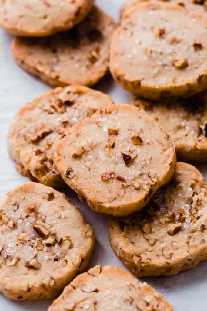 maple and pecan shortbread slices.