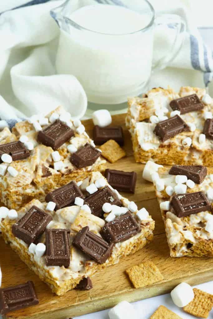 no bake smores bars on board.
