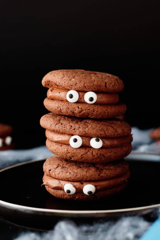 chocolate sandwich cookies with eyeballs.