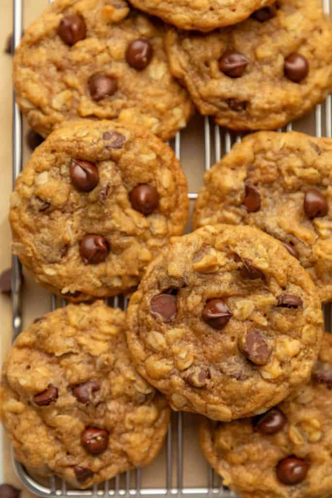 pumpkin oatmeal cookies on wire rack.