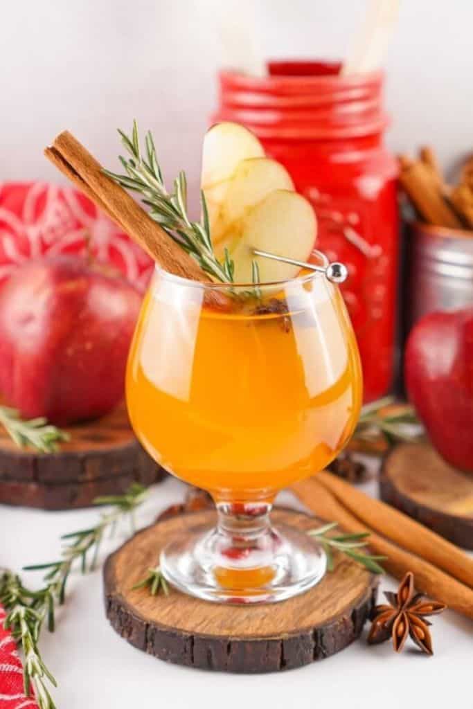 apple cider fireball cocktail with garnish.