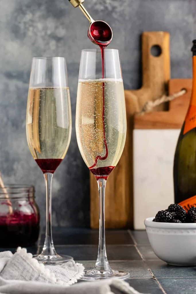 blackberry champagne party cocktail.