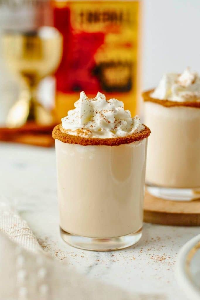 cinnamon crunch creamy shot.